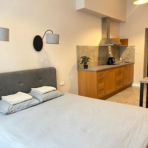 Studencka St Studio